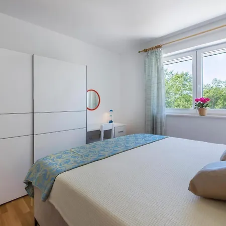 Nice In Labin With Kitchen Holiday home