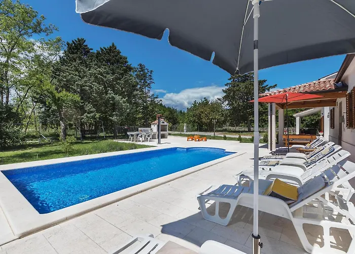6 Bedroom Cozy In * Labin (Istria)