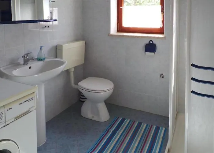 6 Bedroom Cozy In Dom wakacyjny Labin (Istria)